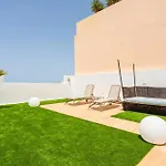 Saras Village * אדחה