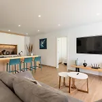 Saras Village וילה *