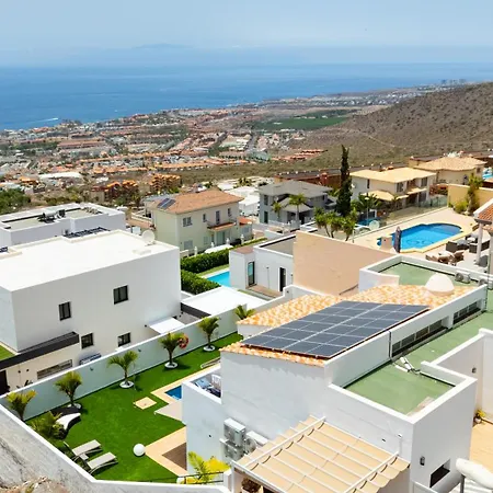 Saras Village Costa Adeje (Tenerife)