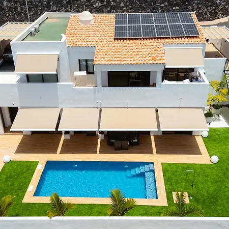 Saras Village * Costa Adeje (Tenerife)