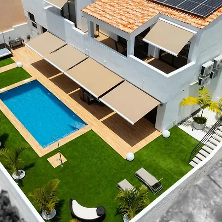 Saras Village Villa *